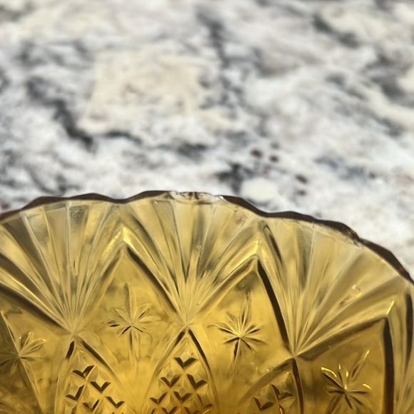 Vintage Amber Glass Bowl - Picture 6 of 8